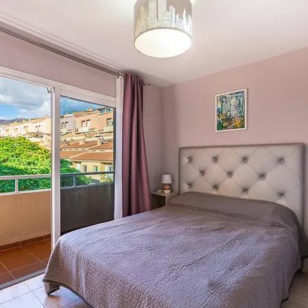 Villa Playa Del Duque - 10 Min Walk To *